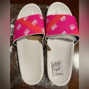 BNWT PINK VICTORIA’S SECRET SLIDE SANDALS